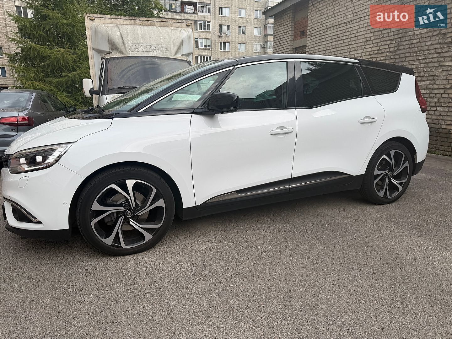Renault Scenic 2020 VIN VF1RFA00665615979 фото оголошення 3 з 42