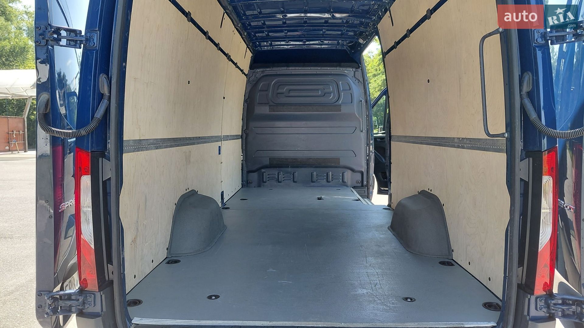 Mercedes-Benz Sprinter 2021 VIN W1V9076351P378929 фото оголошення 61 з 69