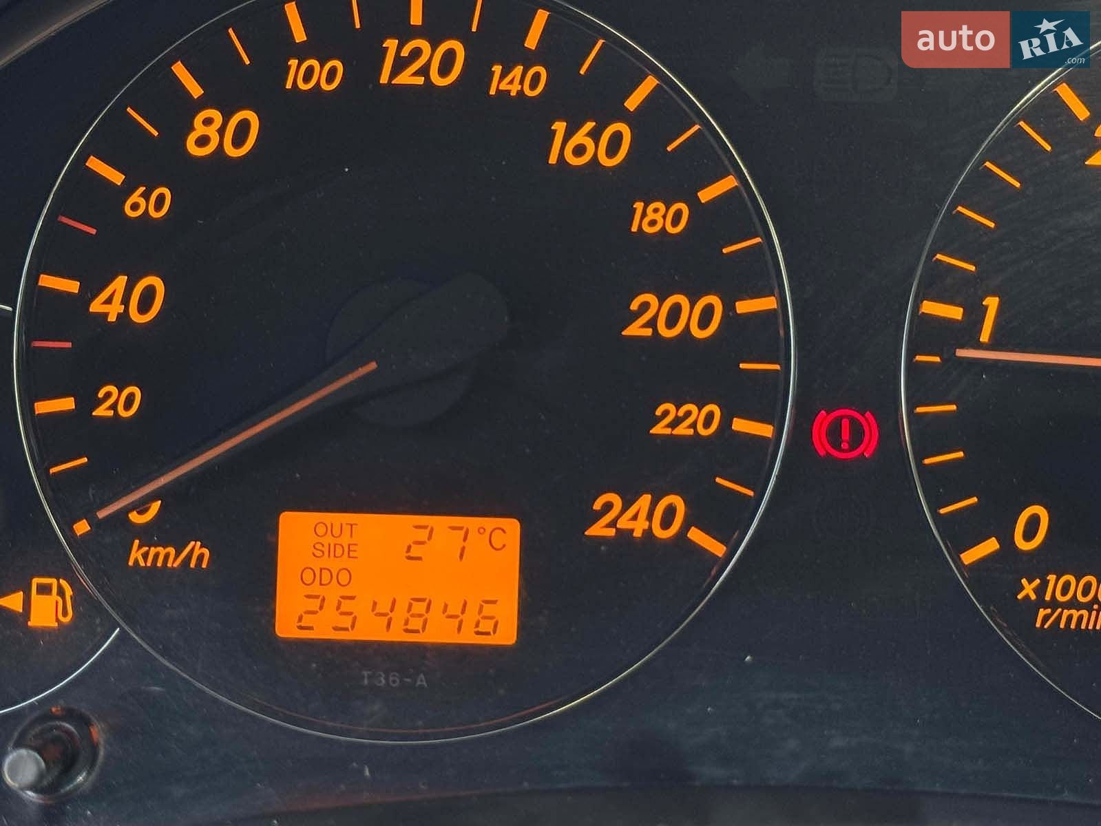 Toyota Avensis 2003 VIN SB1EW56L40E037160 фото оголошення 11 з 19