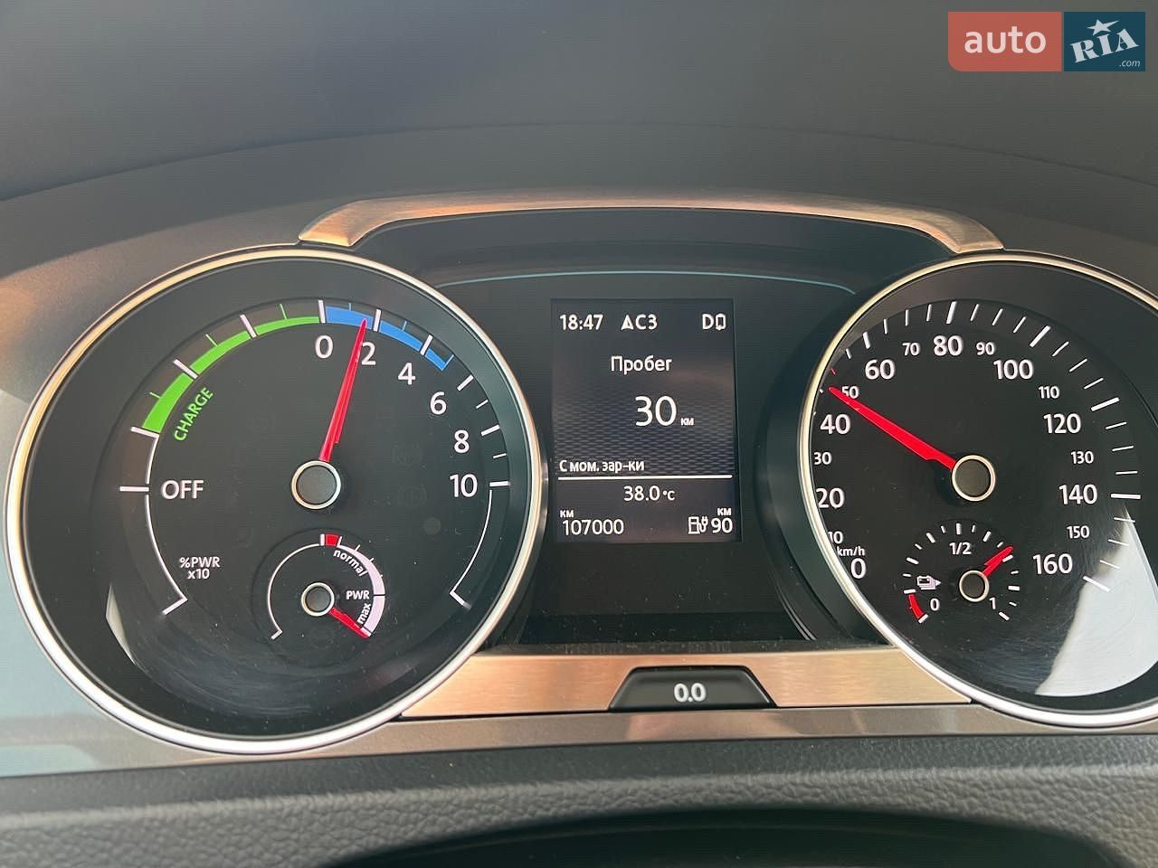 Volkswagen e-Golf 2015 VIN WVWZZZAUZGW902211 фото оголошення 4 з 23