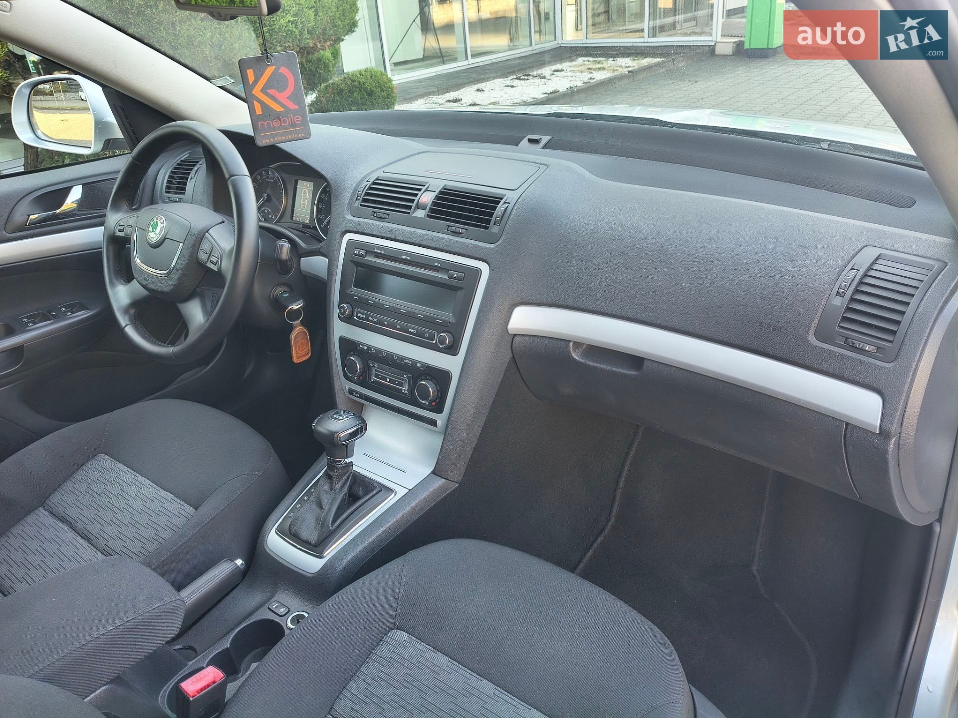 Skoda Octavia 2011 VIN TMBHT61Z1C2049792 фото оголошення 17 з 22
