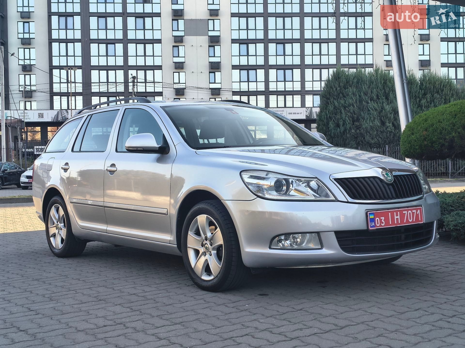 Skoda Octavia 2011 VIN TMBHT61Z1C2049792 фото оголошення 12 з 22