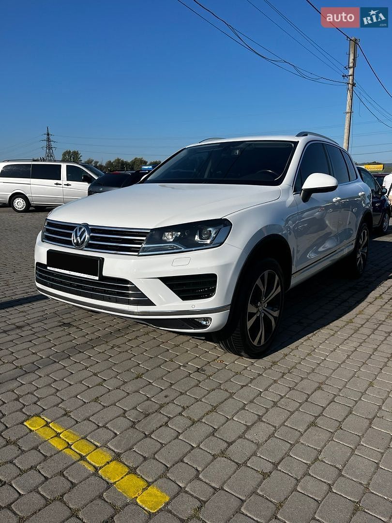 Volkswagen Touareg 2014 VIN WVGZZZ7PZFD008045 фото оголошення 4 з 59