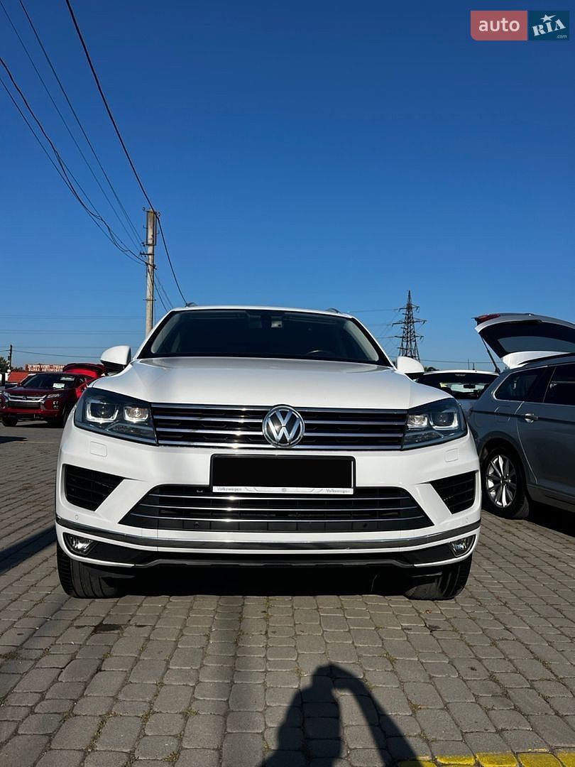Volkswagen Touareg 2014 VIN WVGZZZ7PZFD008045 фото оголошення 5 з 59