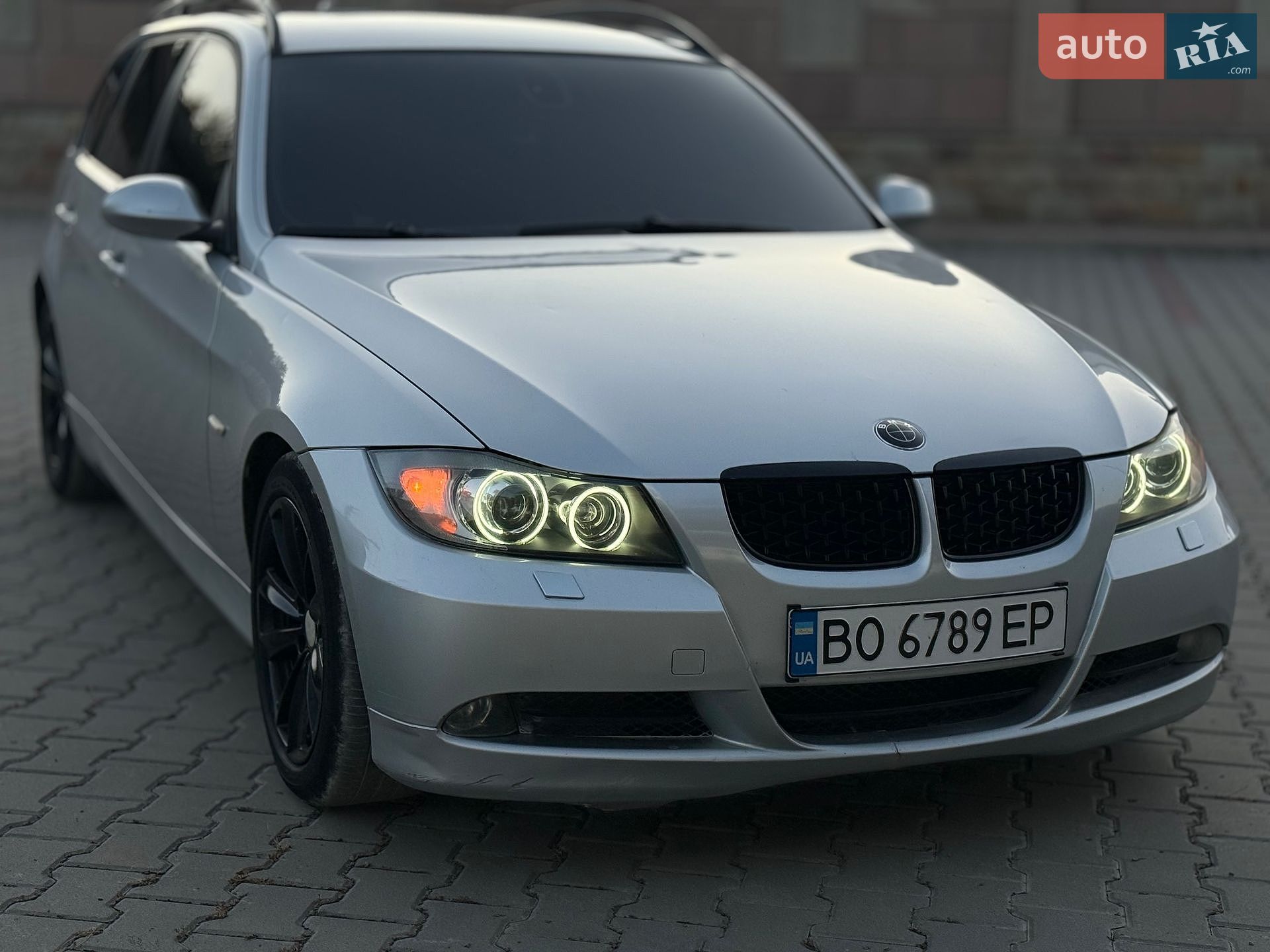 BMW 3 Series 2006 VIN WBAVU31020KY36503 фото оголошення 15 з 37