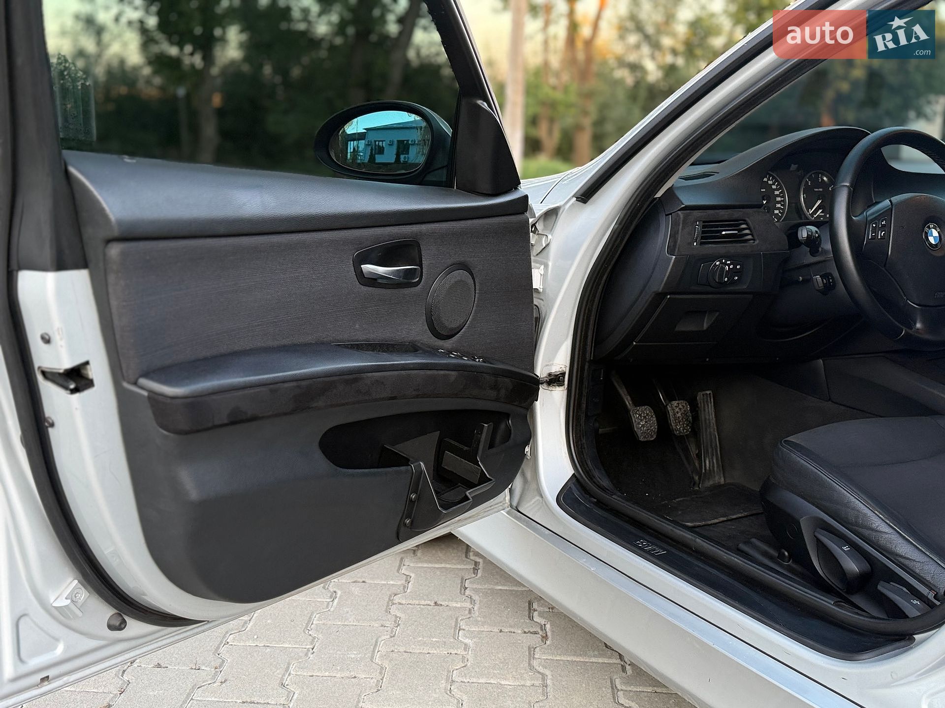 BMW 3 Series 2006 VIN WBAVU31020KY36503 фото оголошення 10 з 23