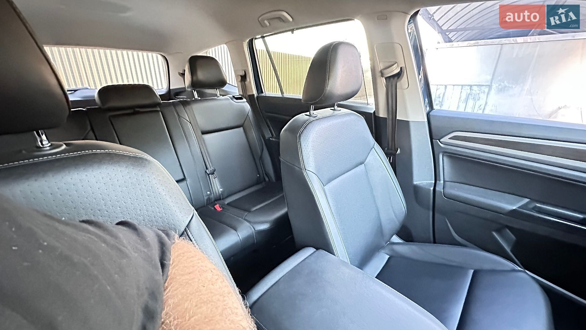 Volkswagen Atlas 2018 VIN 1V2DR2CA5JC539123 фото оголошення 17 з 49