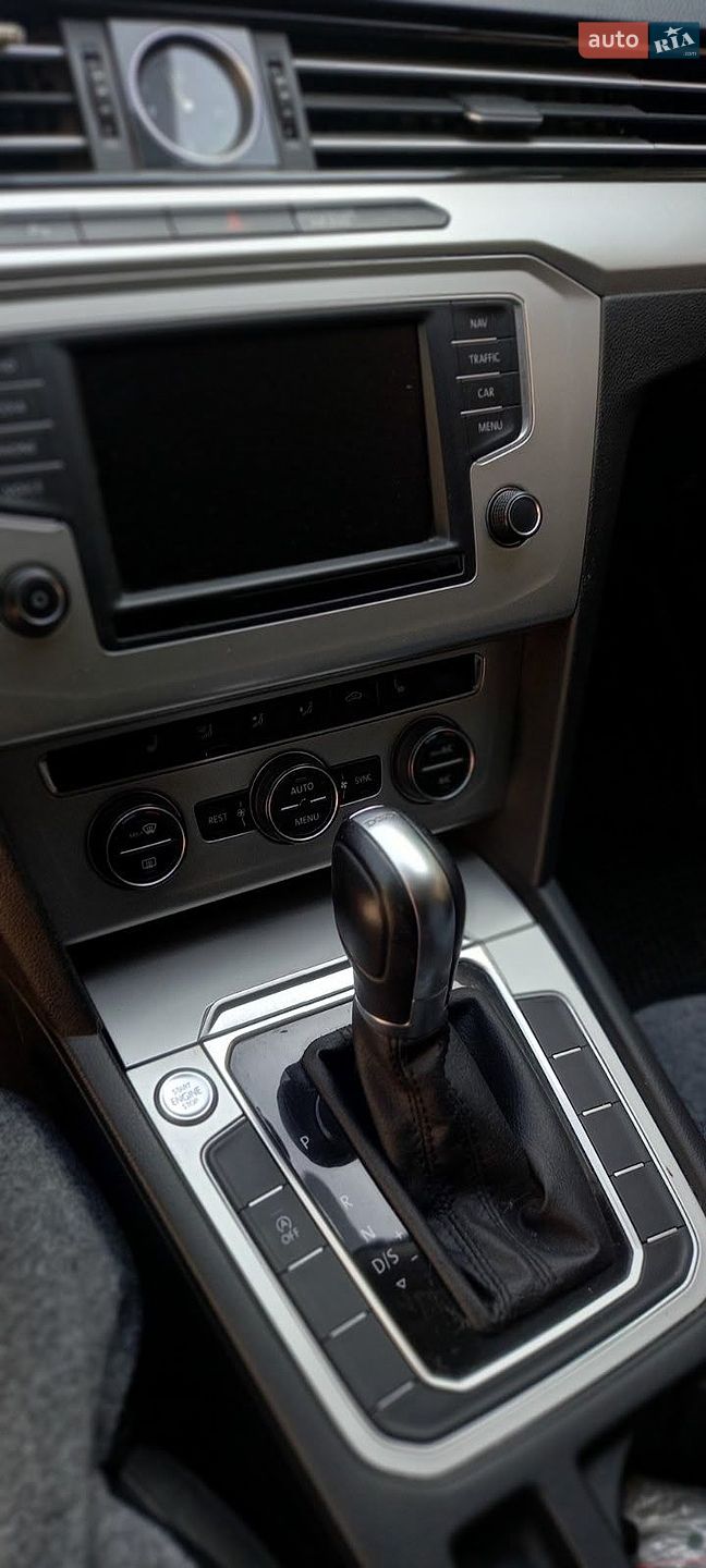 Volkswagen Passat 2015 VIN WVWZZZ3CZGE089938 фото оголошення 6 з 10