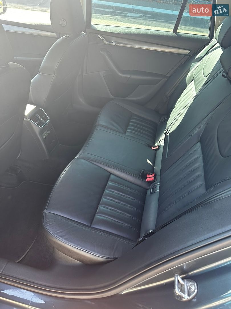 Skoda Octavia 2020 VIN TMBJJ7NE7L0157981 фото оголошення 20 з 50