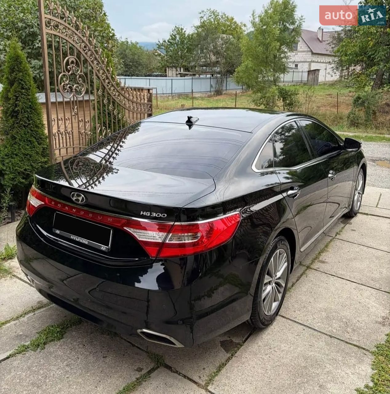Hyundai Grandeur 2016 VIN KMHFH41NBHA580441 фото оголошення 2 з 17