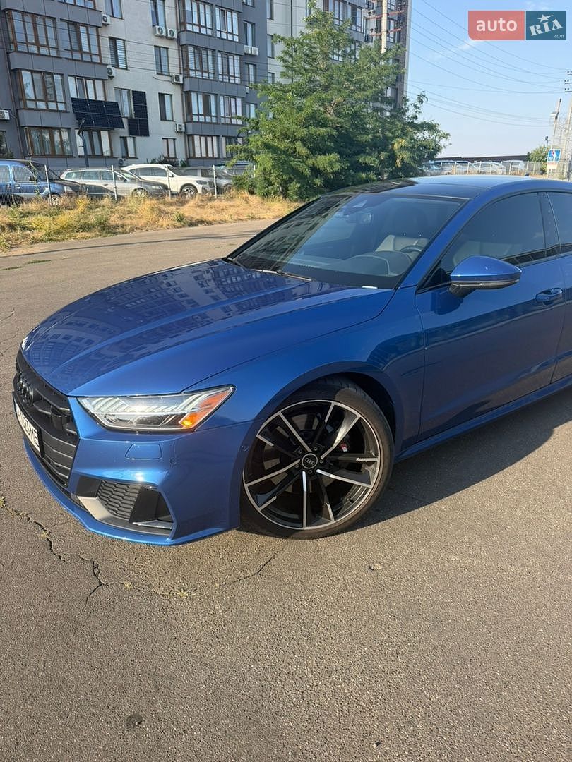 Audi A7 Sportback 2019 VIN WAUR2AF20KN090852 фото оголошення 2 з 19