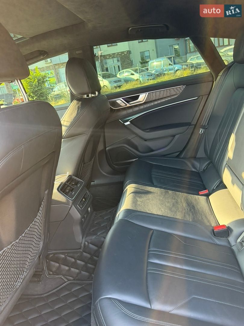 Audi A7 Sportback 2019 VIN WAUR2AF20KN090852 фото оголошення 15 з 19