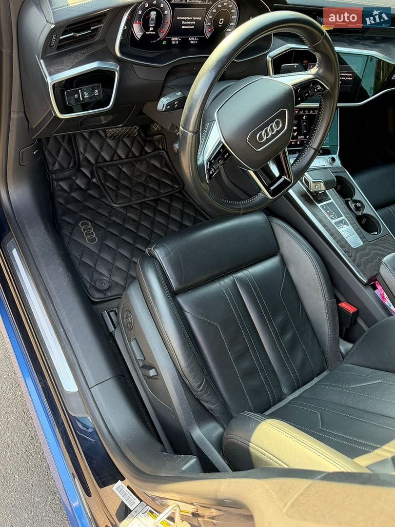 Audi A7 Sportback 2019 VIN WAUR2AF20KN090852 фото оголошення 13 з 19