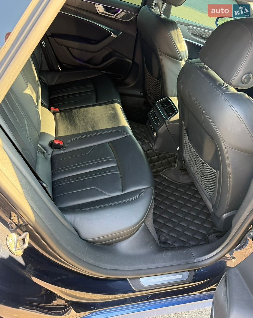 Audi A7 Sportback 2019 VIN WAUR2AF20KN090852 фото оголошення 18 з 19