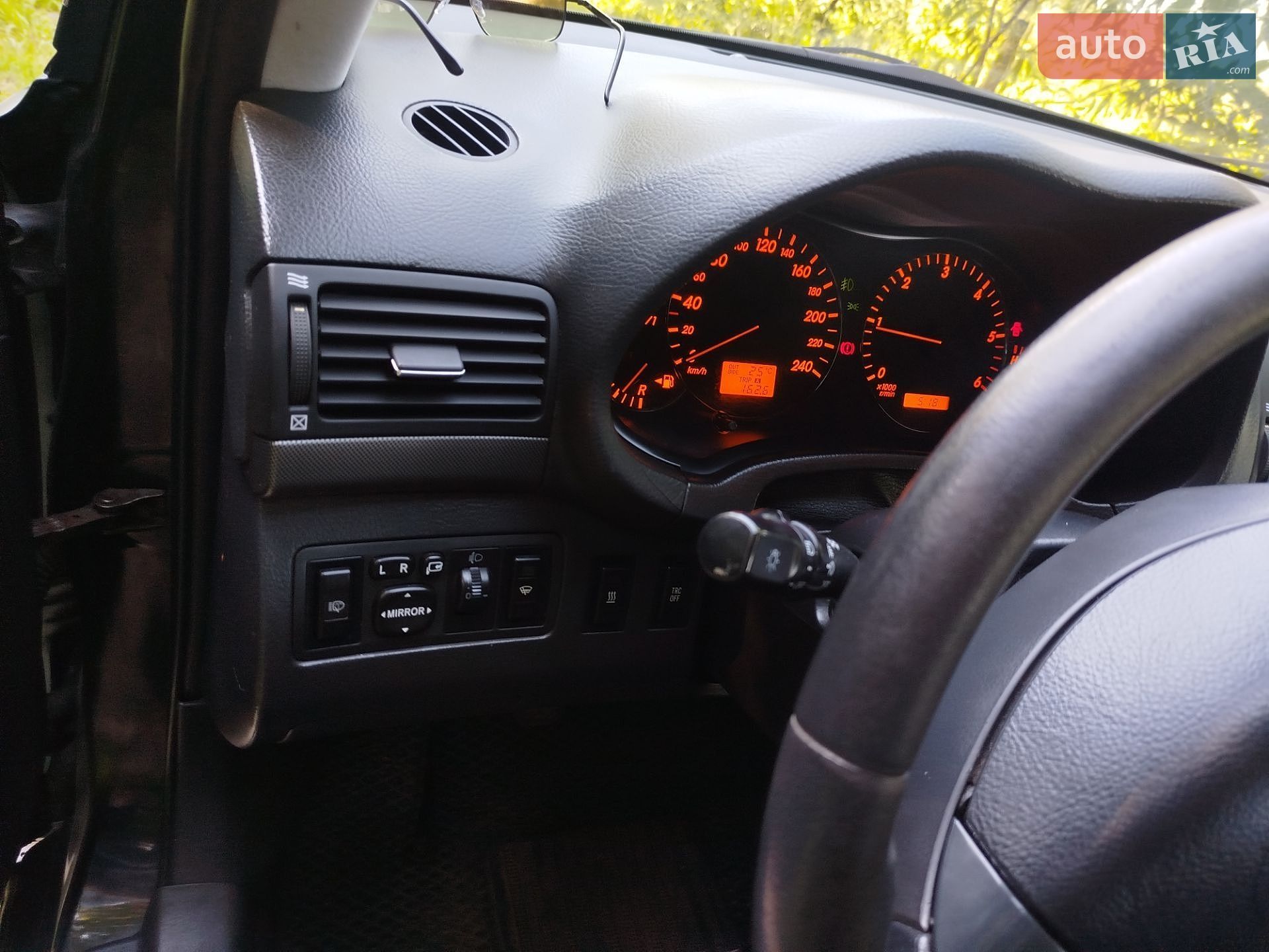 Toyota Avensis 2005 VIN SB1EW56L10E136700 фото оголошення 3 з 12