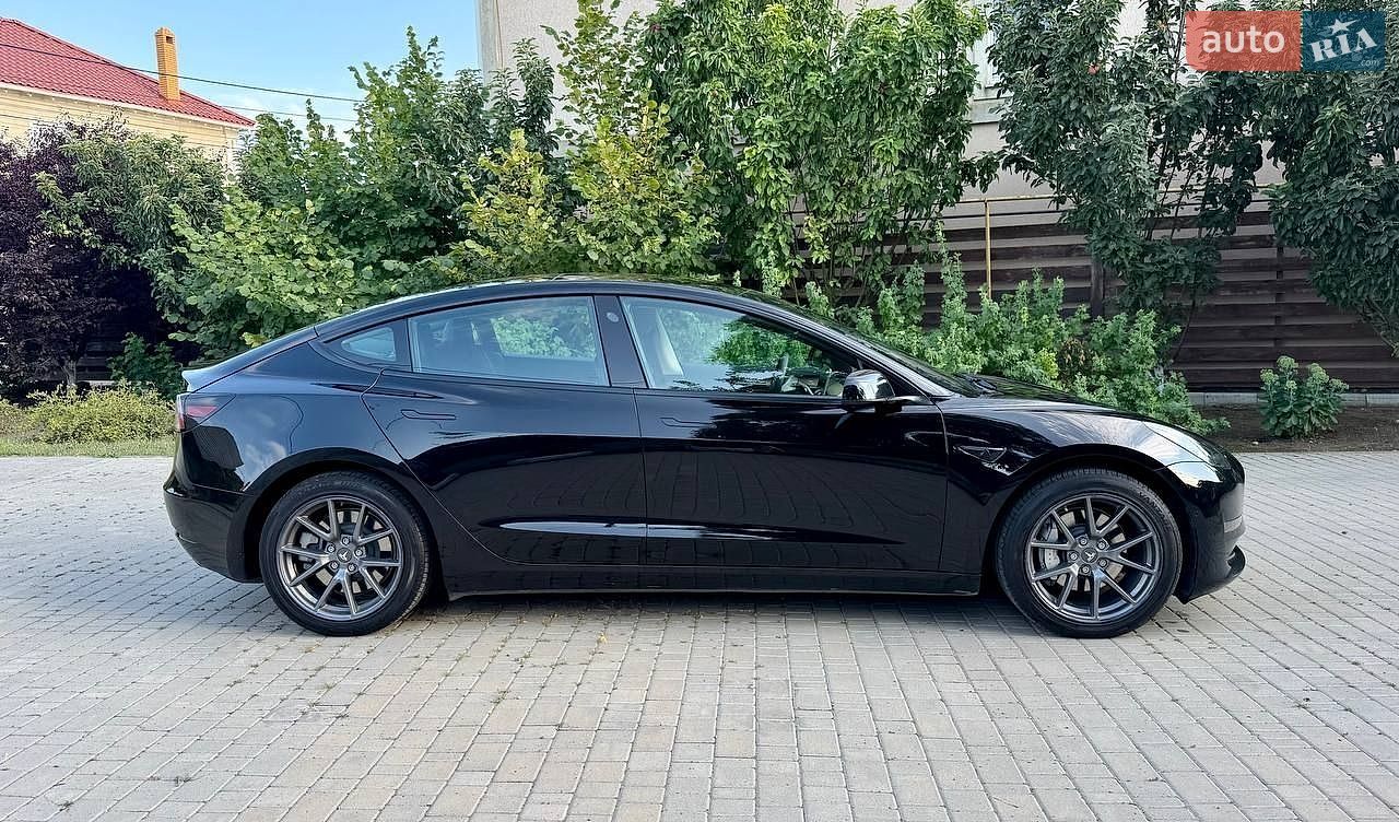 Tesla Model 3 2022 VIN 5YJ3E1EA9NF191304 фото оголошення 7 з 32