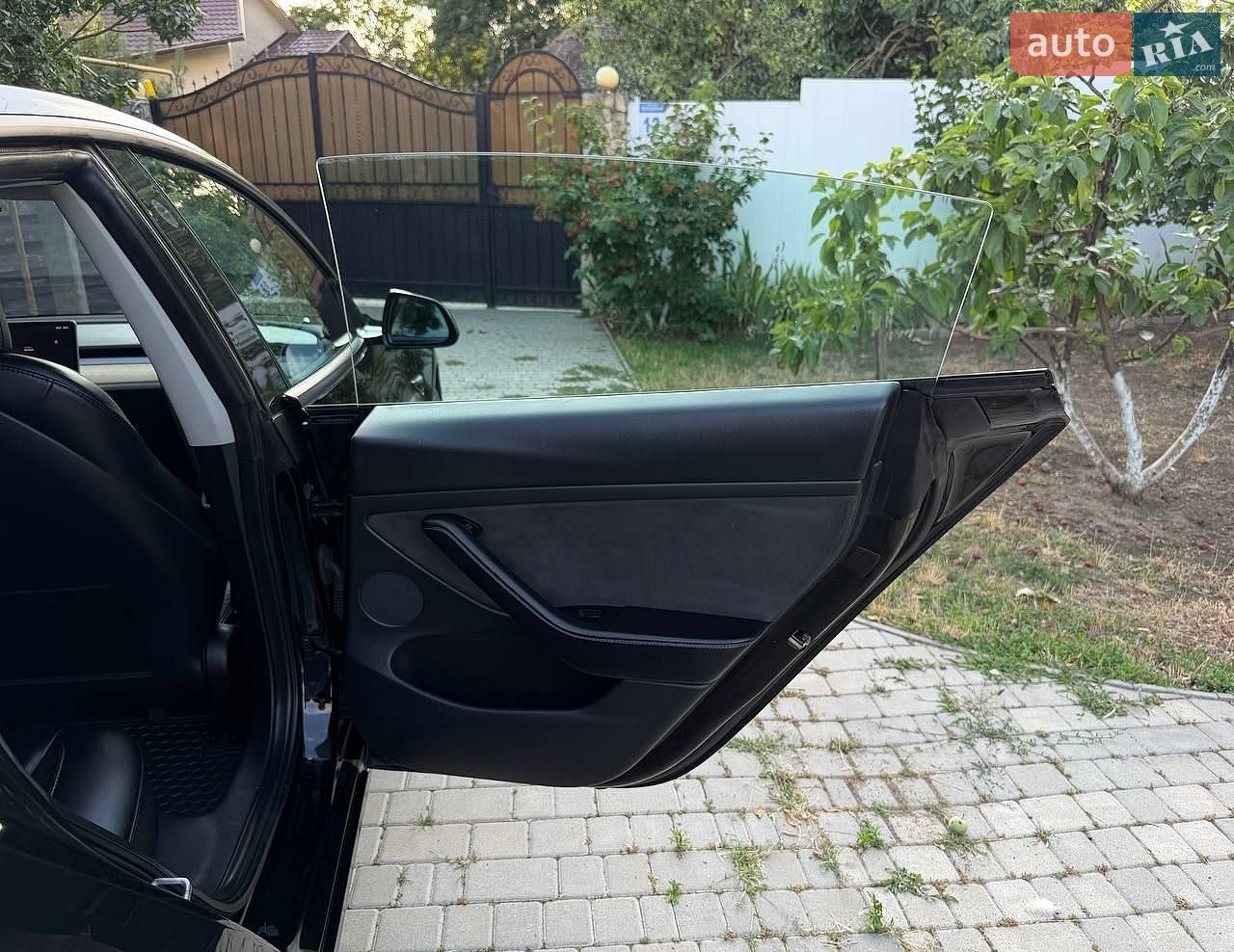 Tesla Model 3 2022 VIN 5YJ3E1EA9NF191304 фото оголошення 23 з 32
