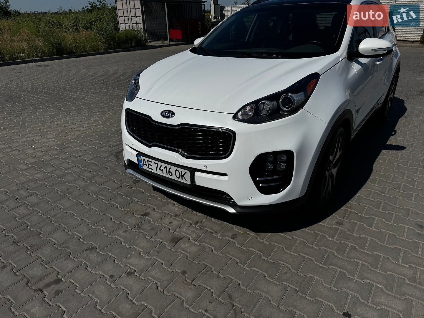 Kia Sportage 2016 VIN KNDPR3A68H7184499 фото оголошення 2 з 27