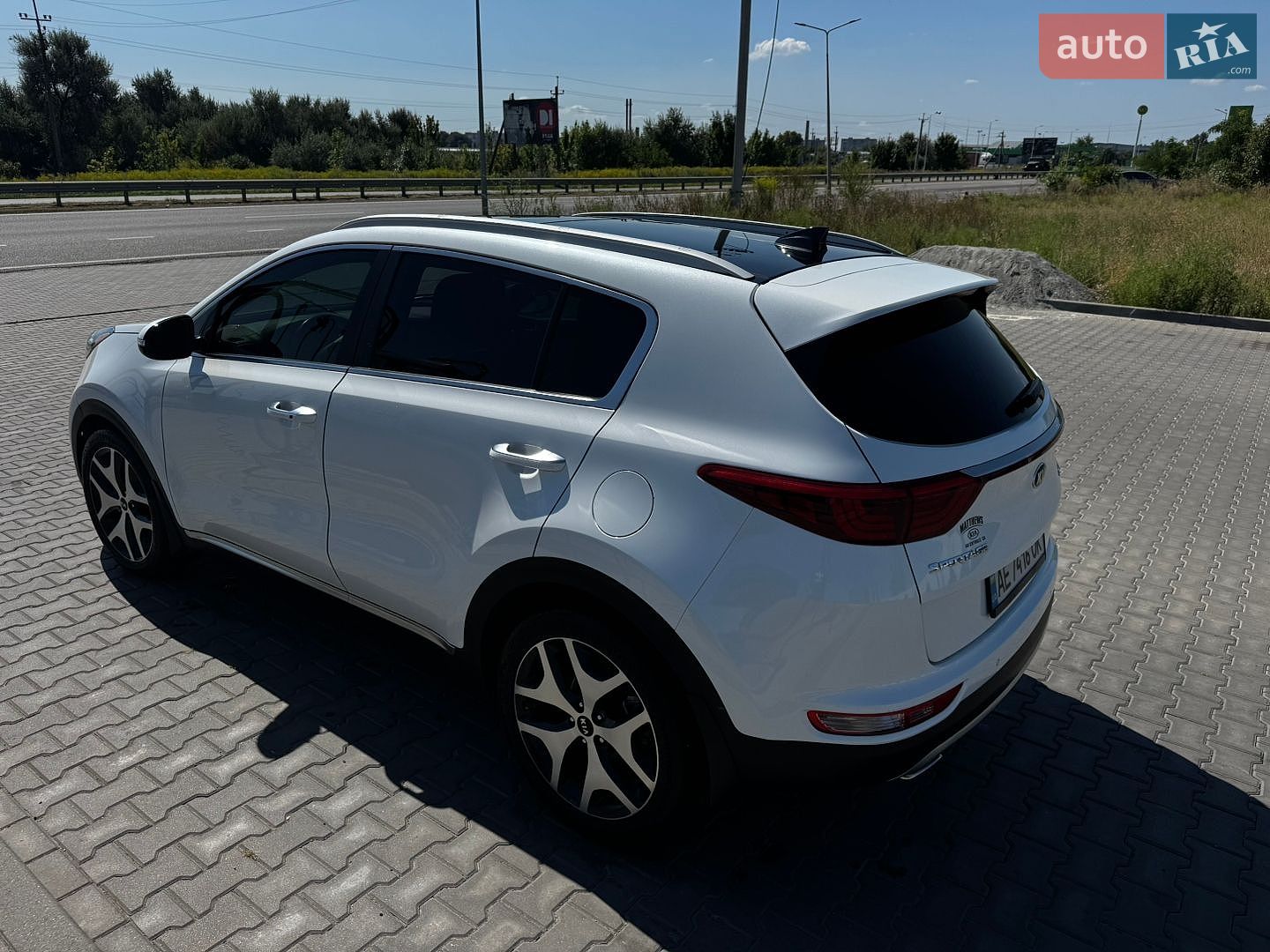 Kia Sportage 2016 VIN KNDPR3A68H7184499 фото оголошення 10 з 27