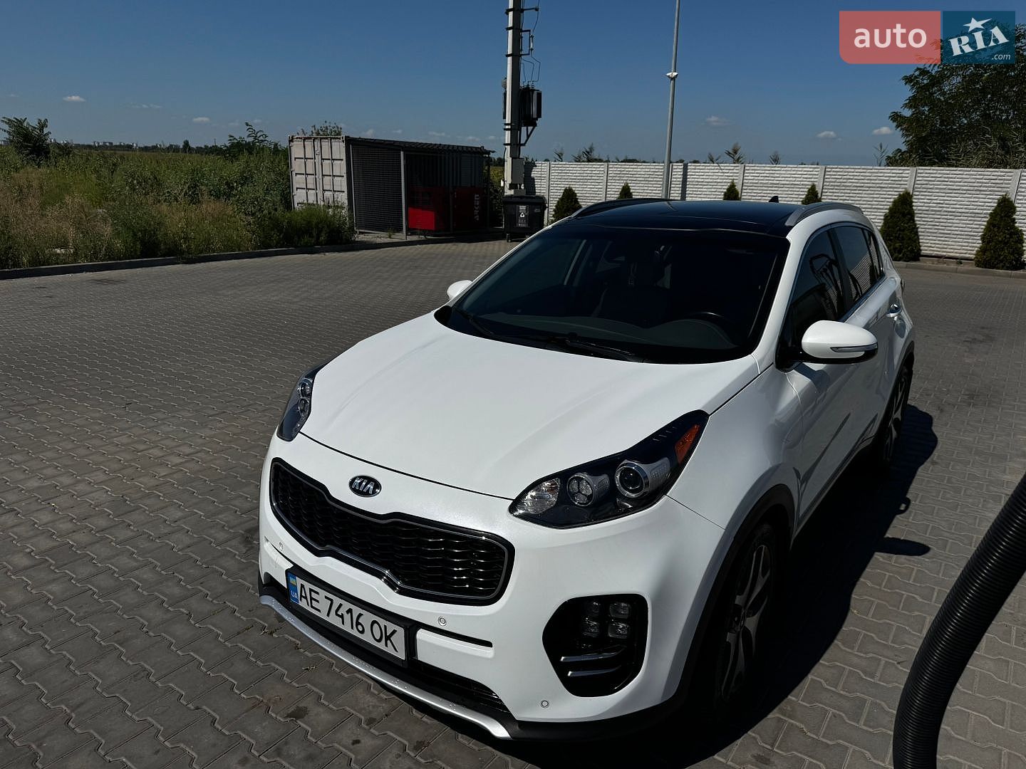 Kia Sportage 2016 VIN KNDPR3A68H7184499 фото оголошення 3 з 27