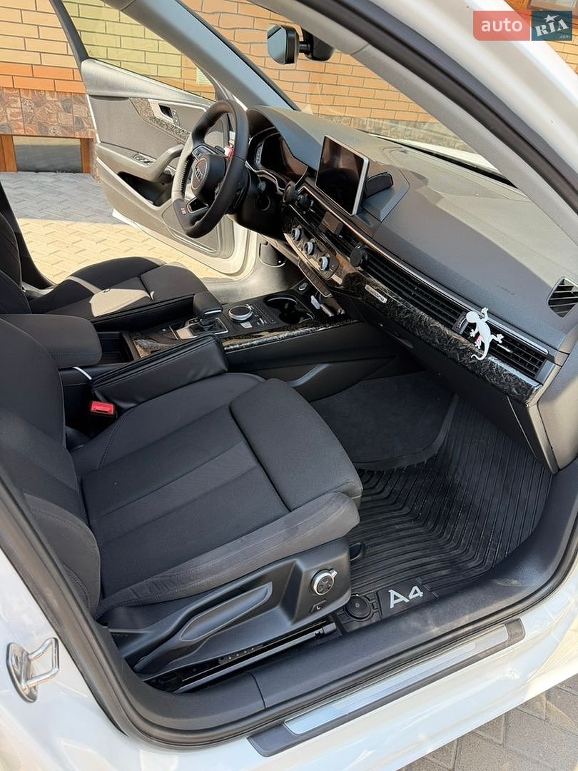 Audi A4 2018 VIN WAUZZZF48JA197049 фото оголошення 37 з 52
