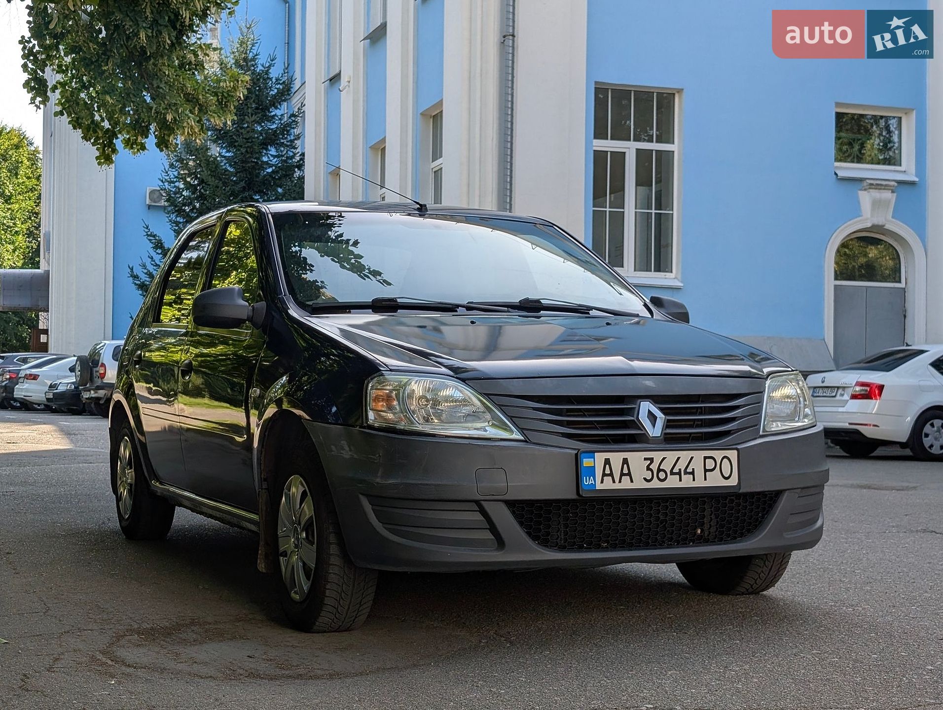 Renault Logan 2010 VIN VF1LSRAAH44655880 фото оголошення 4 з 24