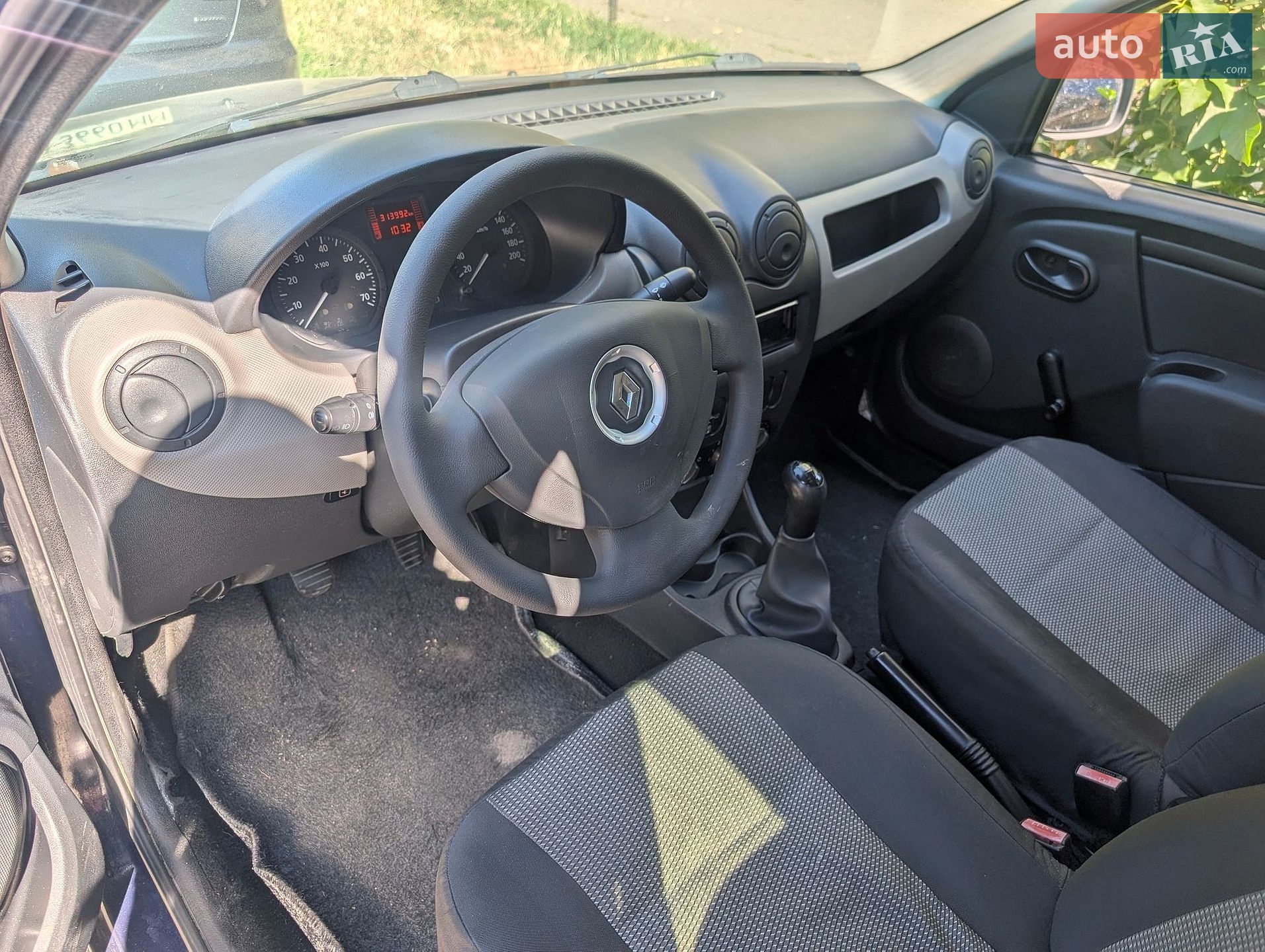 Renault Logan 2010 VIN VF1LSRAAH44655880 фото оголошення 14 з 24