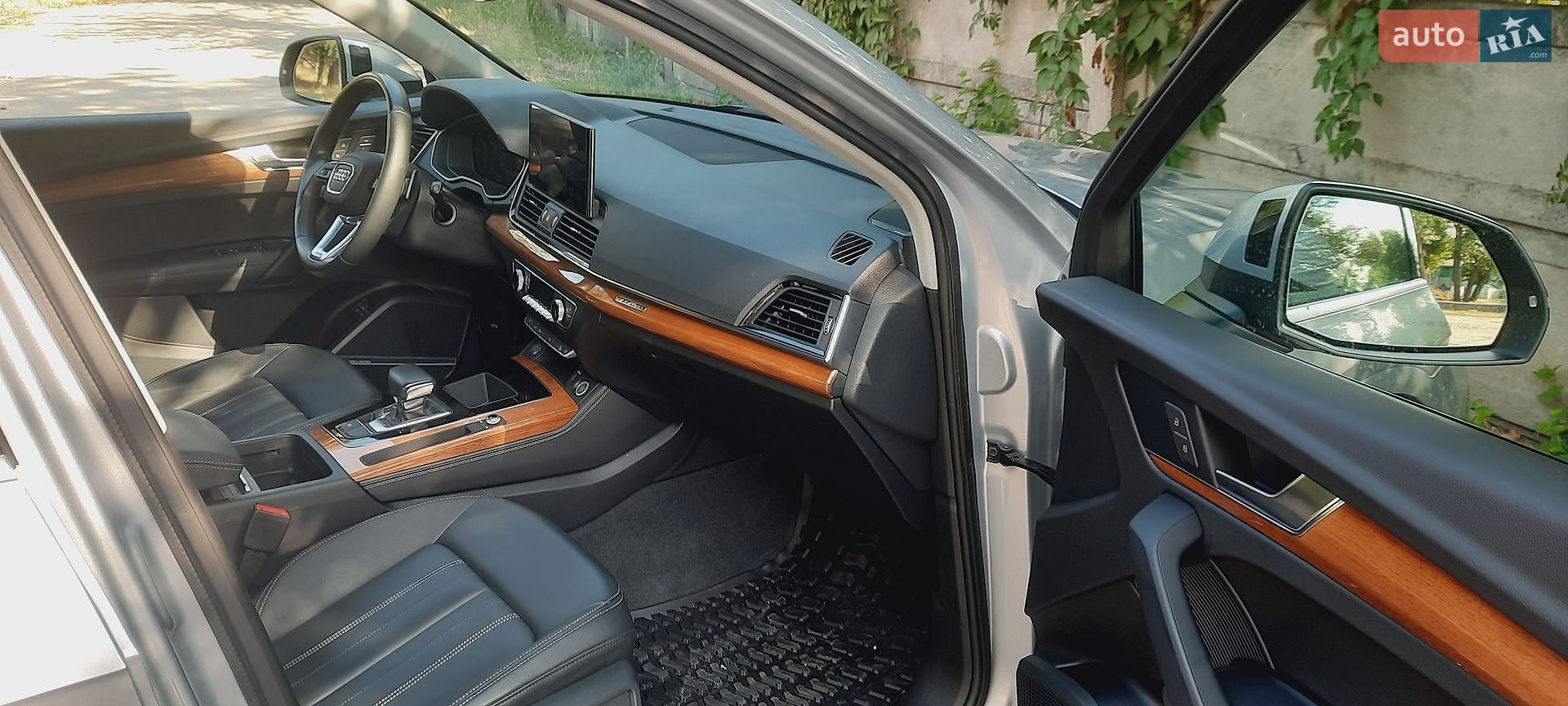 Audi Q5 2021 VIN WA1E2AFY1M2035069 фото оголошення 22 з 26