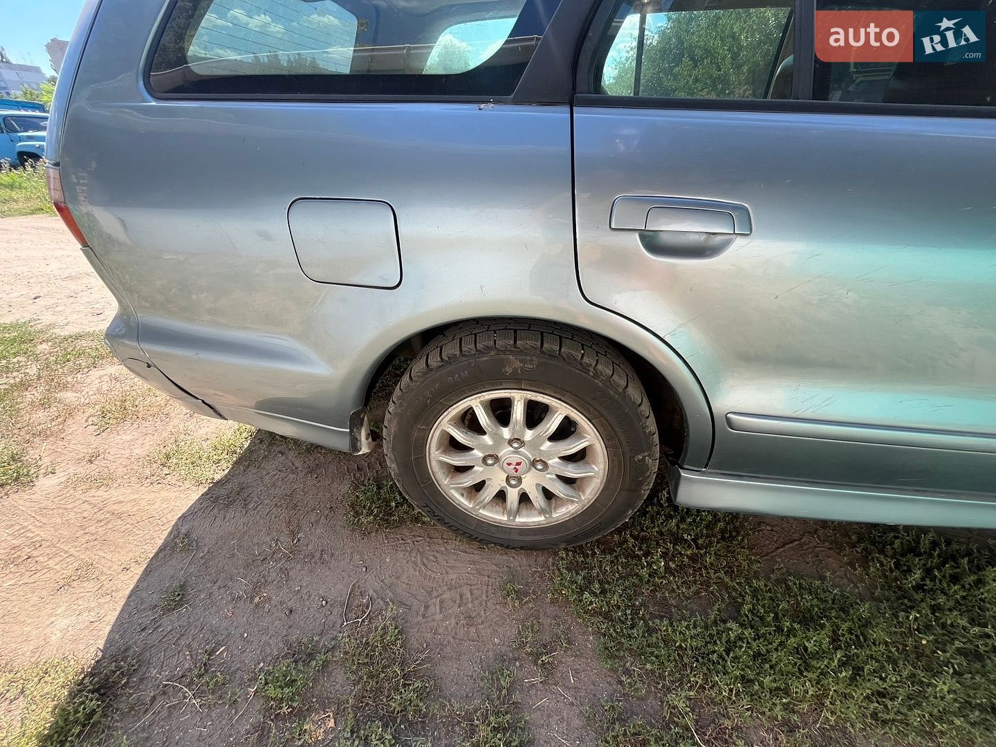 Mitsubishi Galant 2001 VIN JMBLREA5W1Z001085 фото оголошення 5 з 10