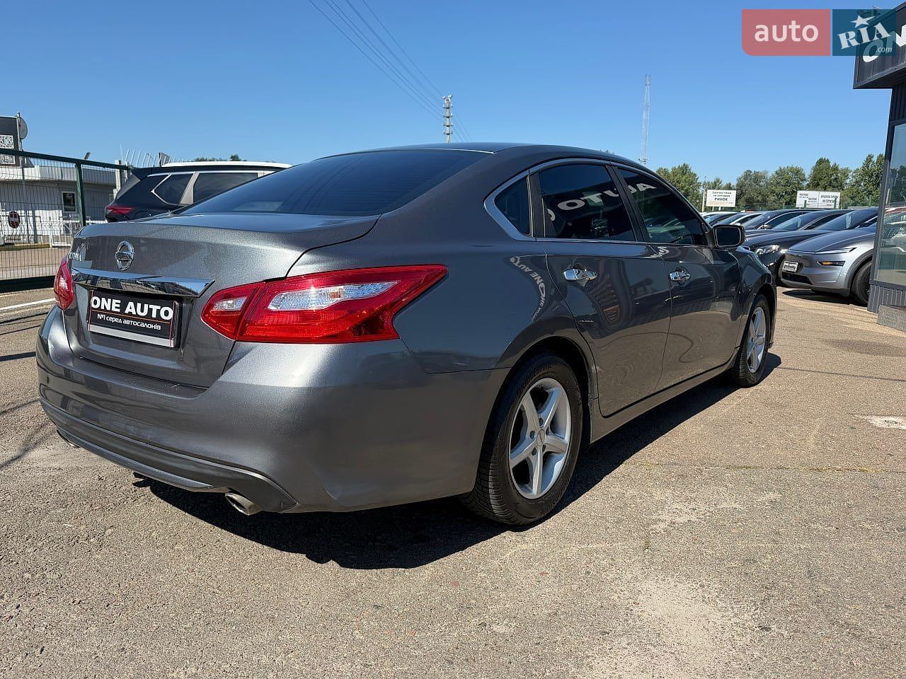 Nissan Altima 2017 VIN 1N4AL3AP6HN346227 фото оголошення 4 з 27