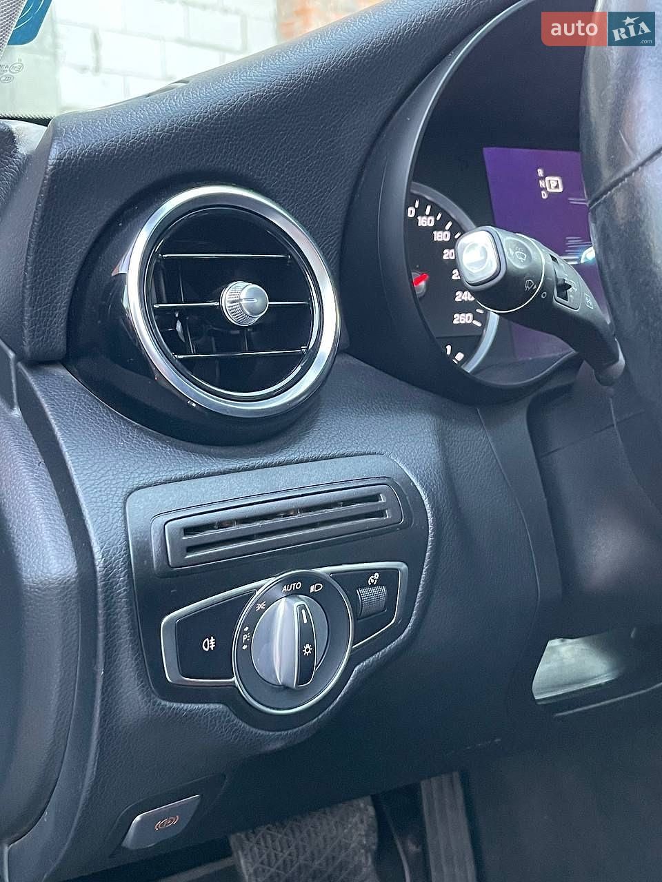 Mercedes-Benz C-Class 2019 VIN WDD2052001F878932 фото оголошення 21 з 34