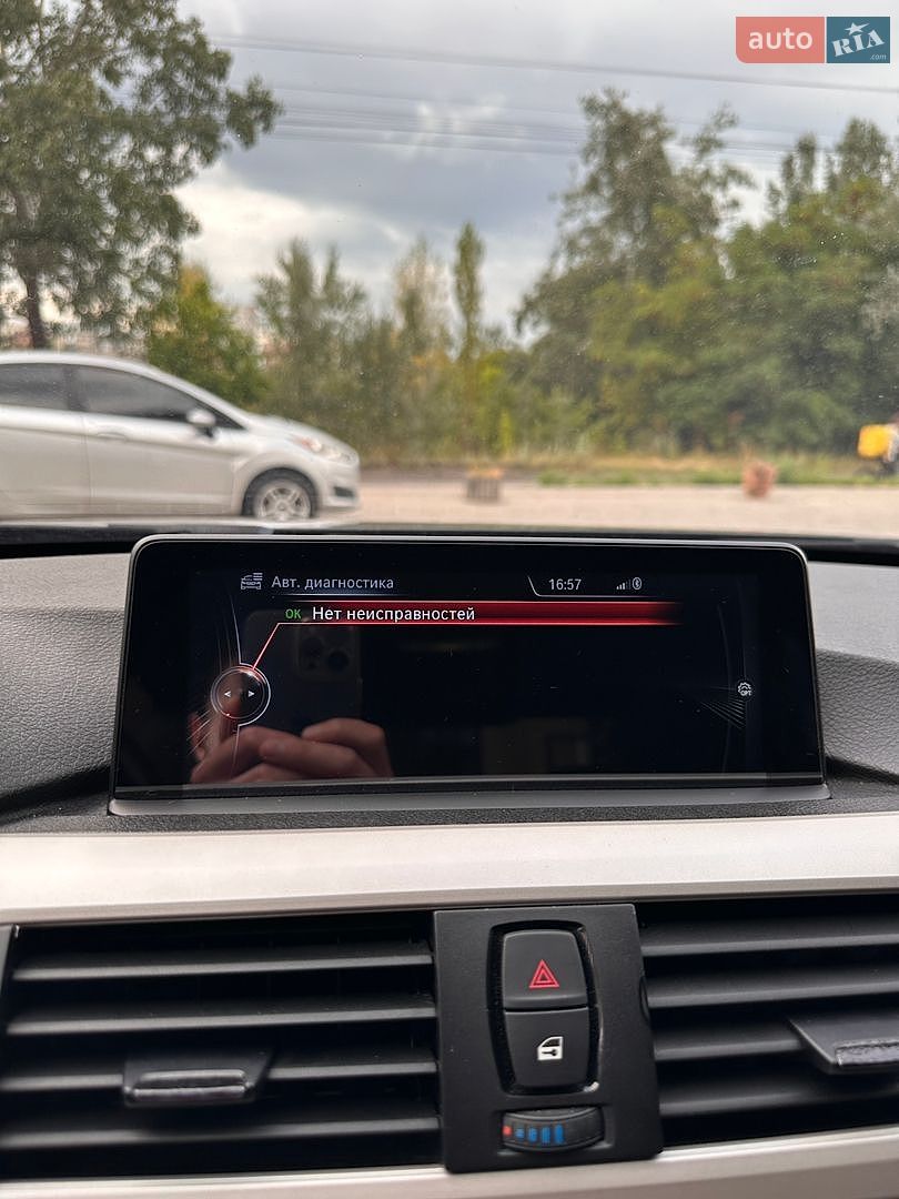 BMW 3 Series 2015 VIN WBA3B1C58F5A05737 фото оголошення 10 з 31