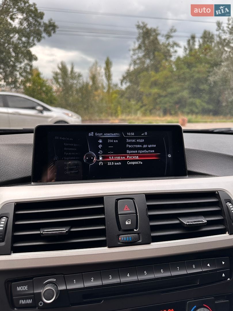 BMW 3 Series 2015 VIN WBA3B1C58F5A05737 фото оголошення 11 з 31