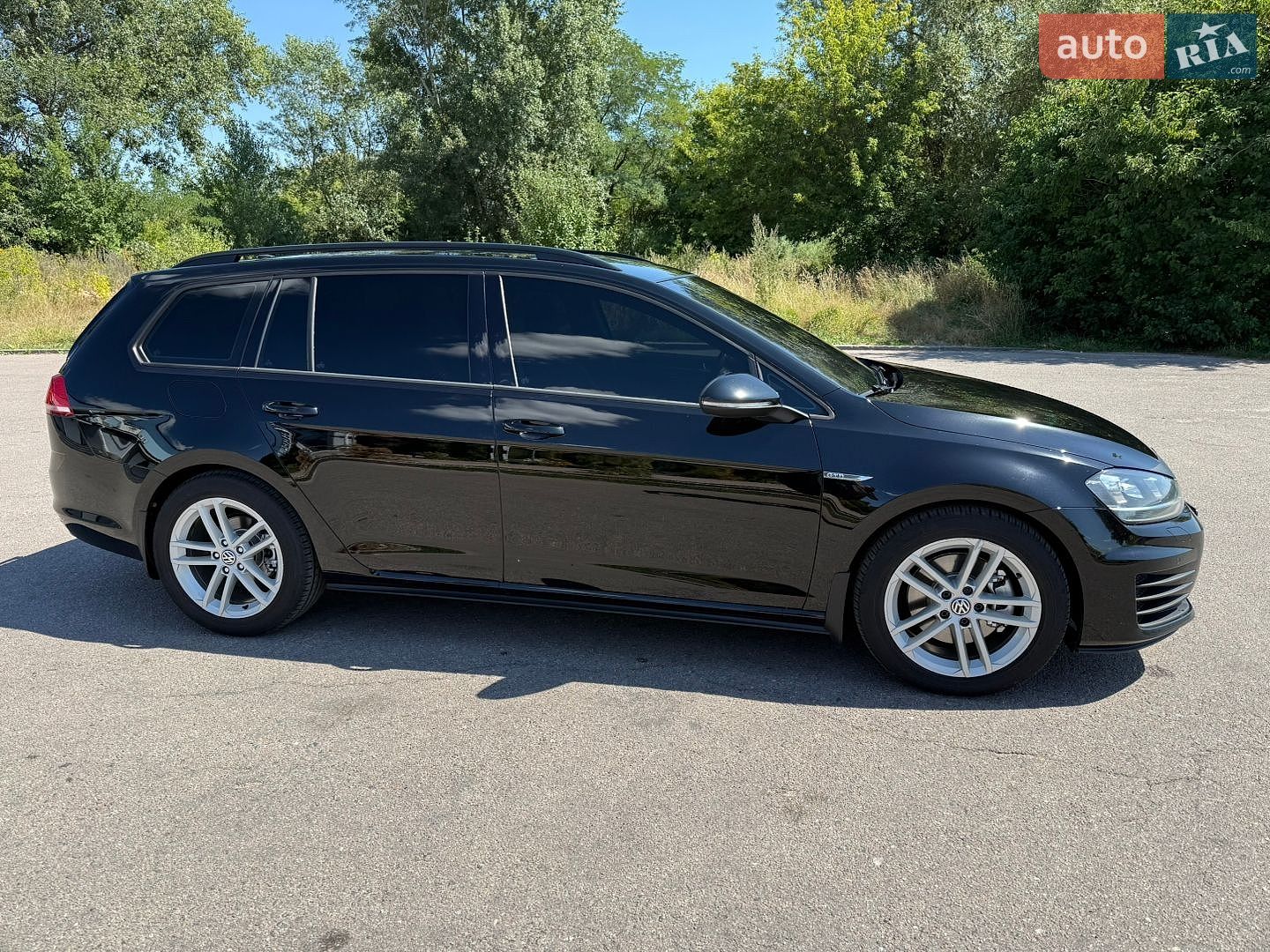 Volkswagen Golf GTD 2016 VIN WVWZZZAUZGP630878 фото оголошення 24 з 53