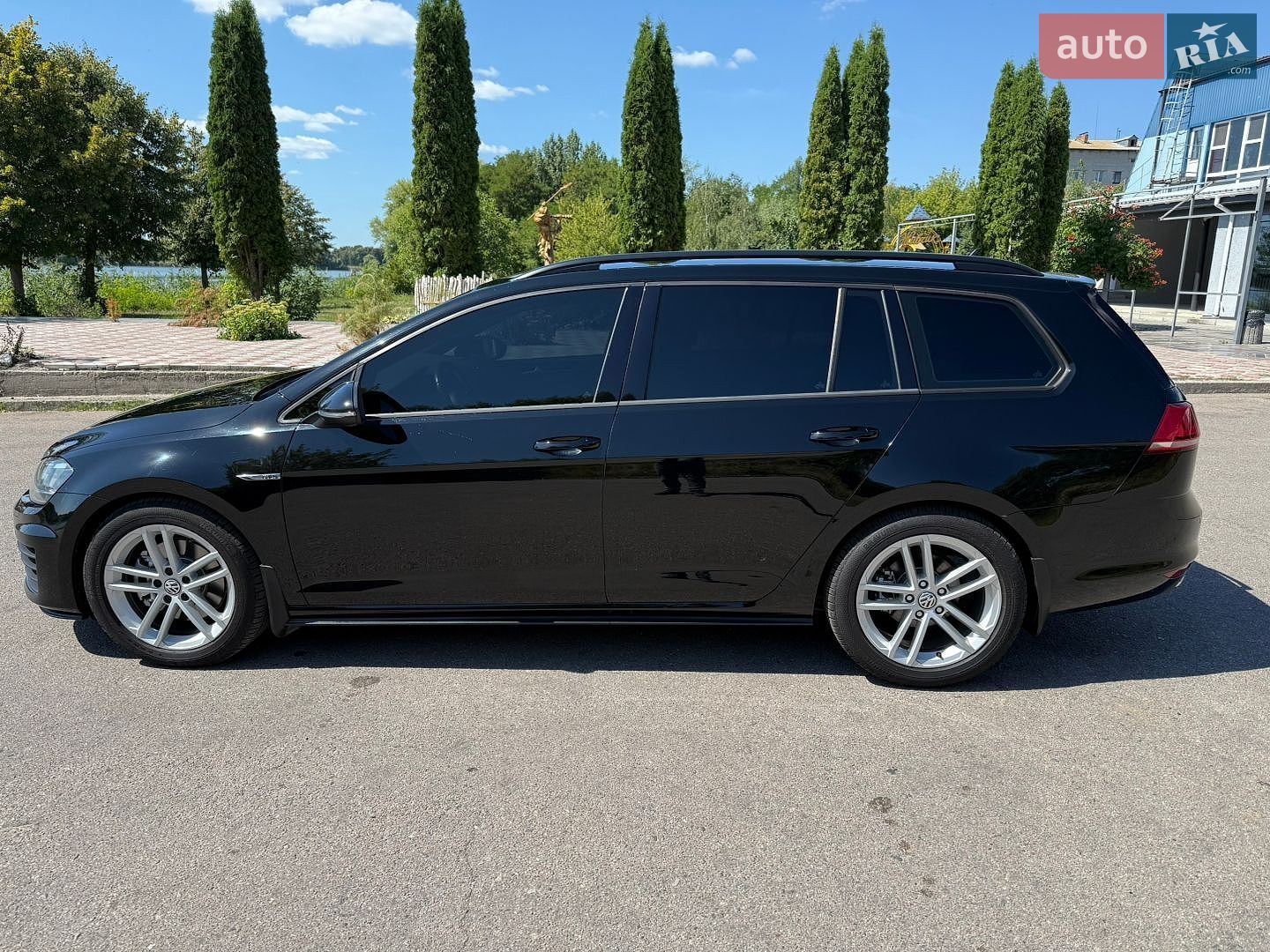 Volkswagen Golf GTD 2016 VIN WVWZZZAUZGP630878 фото оголошення 29 з 53