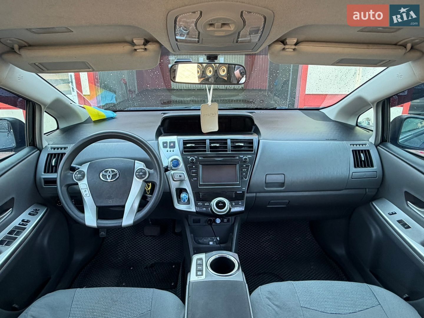 Toyota Prius v 2012 VIN JTDZN3EU8C3164704 фото оголошення 2 з 16