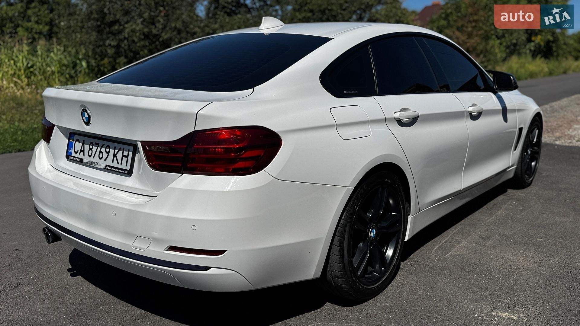 BMW 4 Series Gran Coupe 2015 VIN WBA4A9C57GGL87381 фото оголошення 8 з 37