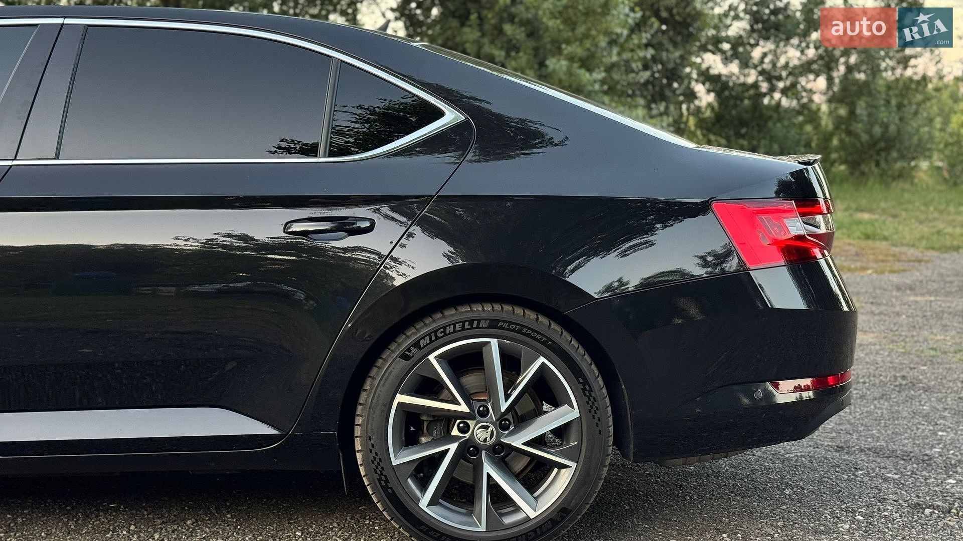 Skoda Superb 2021 VIN TMBCR9NP0M7042128 фото оголошення 6 з 29
