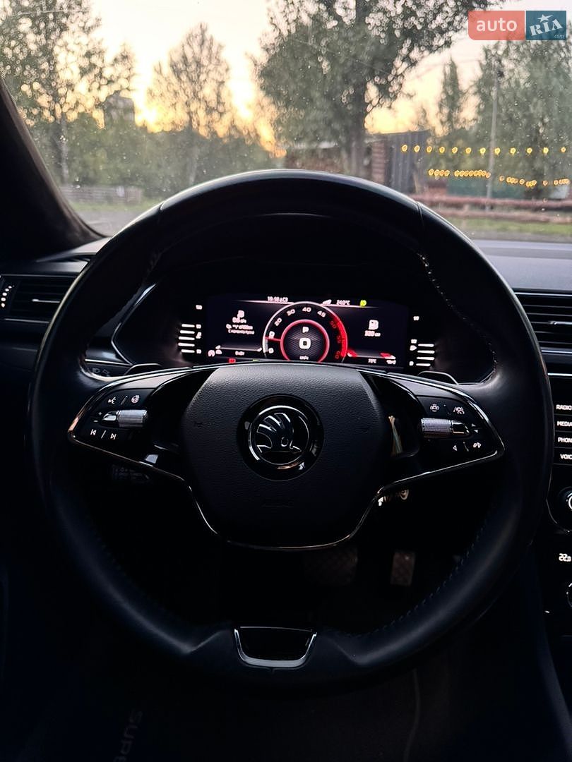 Skoda Superb 2021 VIN TMBCR9NP0M7042128 фото оголошення 8 з 29