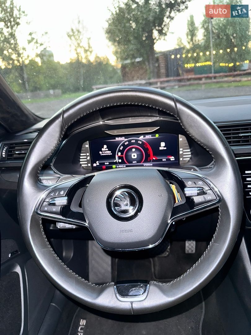 Skoda Superb 2021 VIN TMBCR9NP0M7042128 фото оголошення 10 з 29