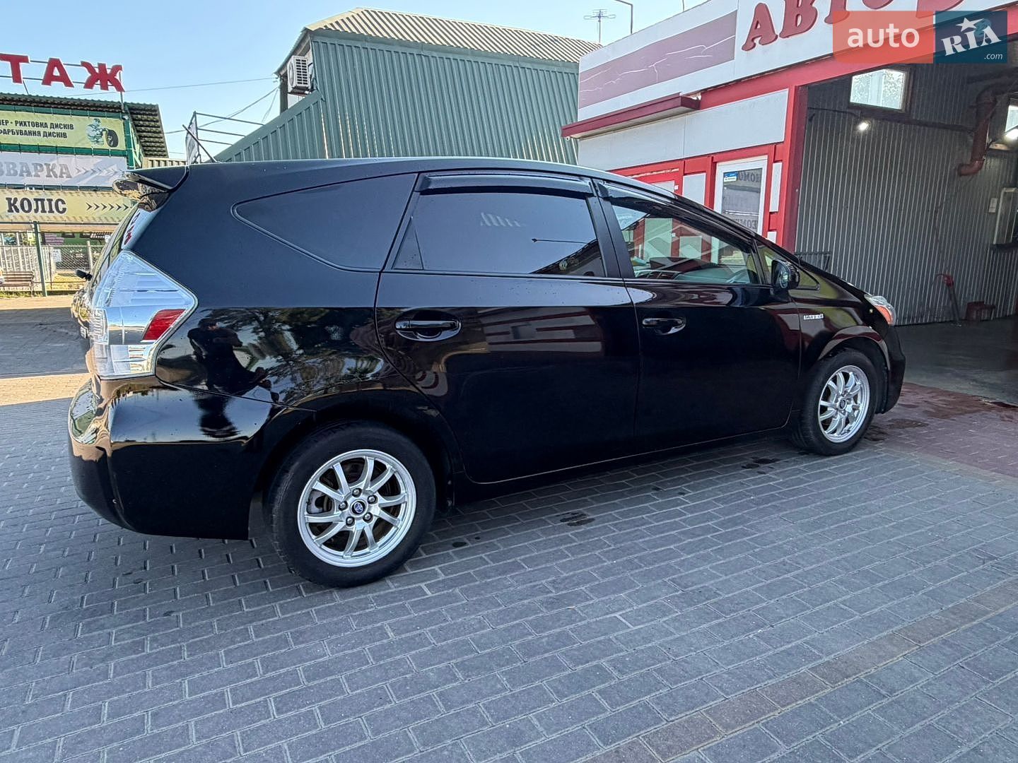 Toyota Prius v 2012 VIN JTDZN3EU8C3164704 фото оголошення 8 з 16