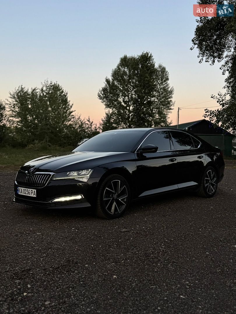 Skoda Superb 2021 VIN TMBCR9NP0M7042128 фото оголошення 22 з 29