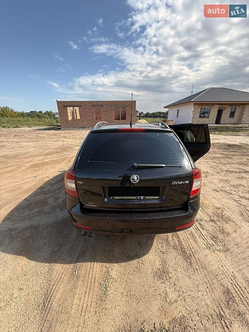 Skoda Octavia 2010 VIN TMBGE61Z0A8028366 фото оголошення 5 з 14