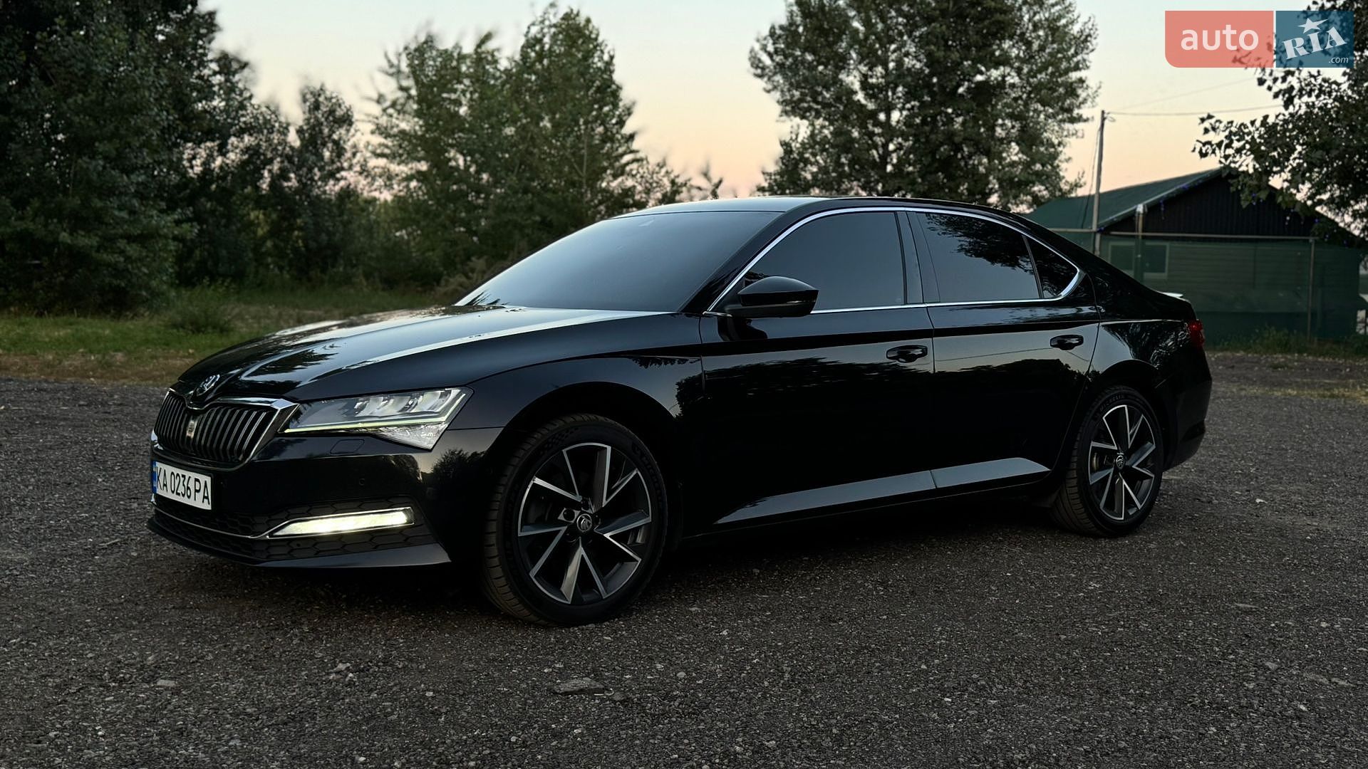 Skoda Superb 2021 VIN TMBCR9NP0M7042128 фото оголошення 28 з 29