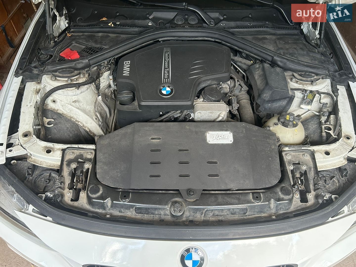 BMW 3 Series 2016 VIN WBA8E5G54GNT95068 фото оголошення 17 з 17