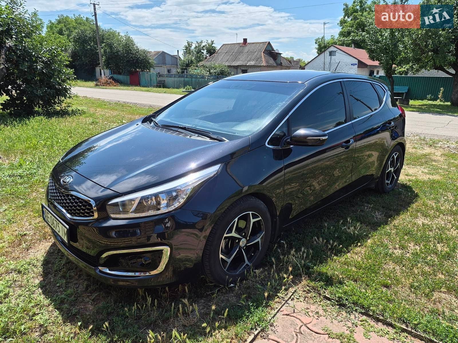 Kia Ceed 2017 VIN U5YHN516AHL294810 фото оголошення 11 з 16