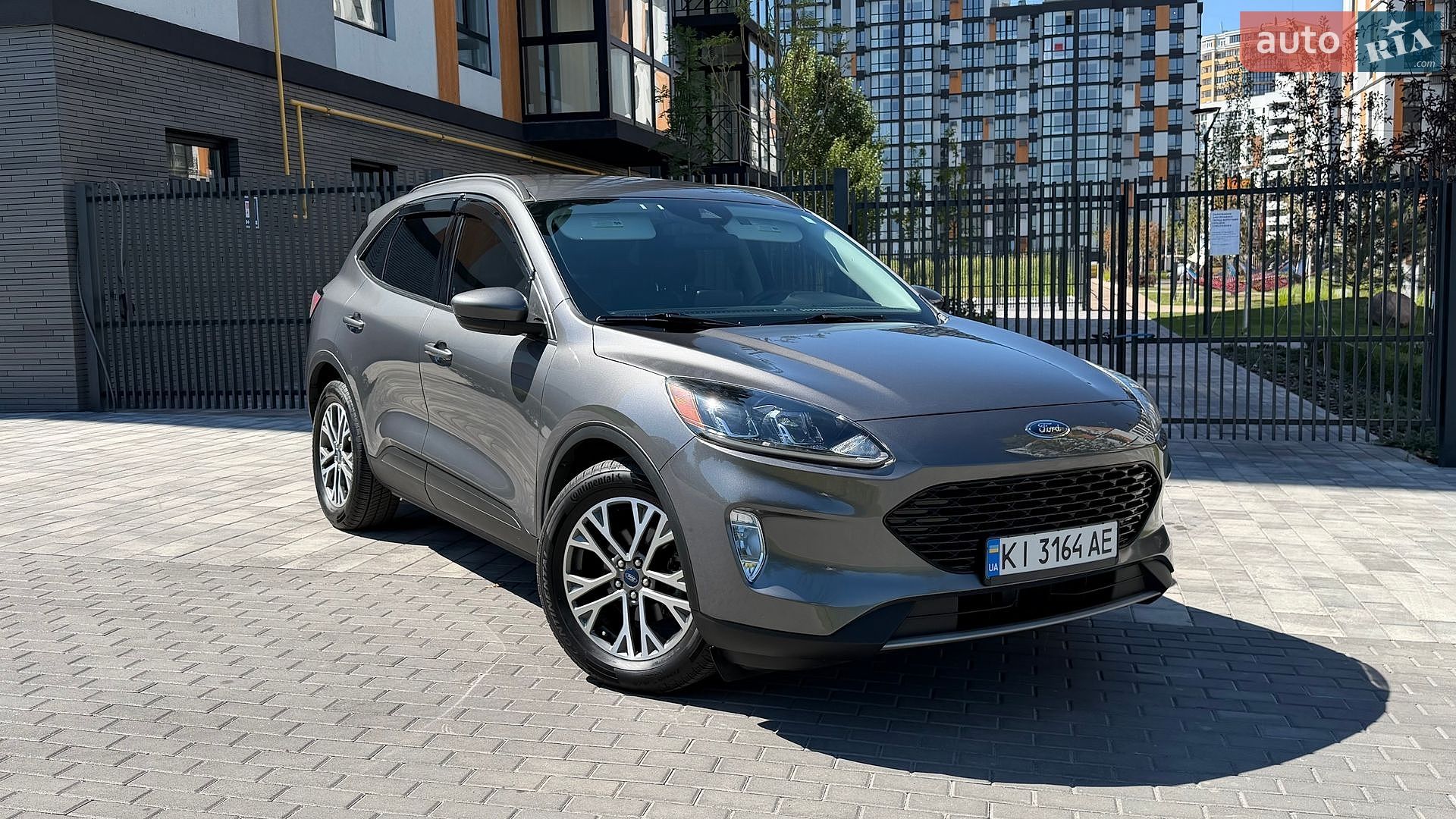 Ford Escape 2021 VIN 1FMCU0CZ9MUA77102 фото оголошення 15 з 52