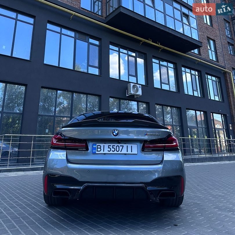 BMW 5 Series 2019 VIN WBAJB9C51KB464283 фото оголошення 4 з 12