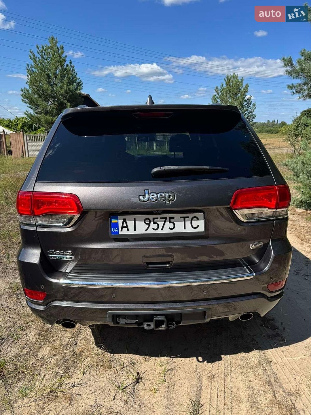 Jeep Grand Cherokee 2015 VIN 1C4RJFCM7FC763095 фото оголошення 2 з 10
