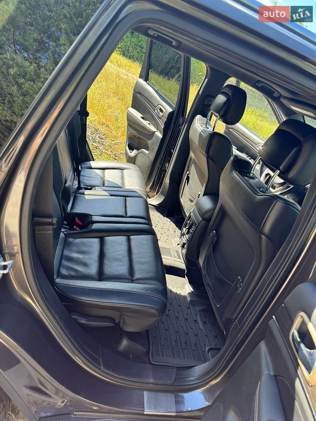 Jeep Grand Cherokee 2015 VIN 1C4RJFCM7FC763095 фото оголошення 6 з 10
